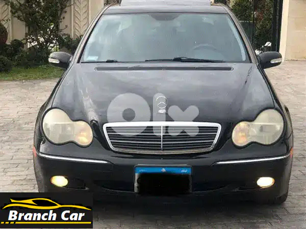 فرصة ذهبية: مرسيدس C230 موديل 2004 للبيع - فخامة وأداء...