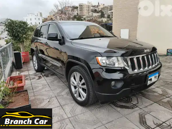 فرصة ذهبية: جيب جراند شيروكي 2012 – نظافة...