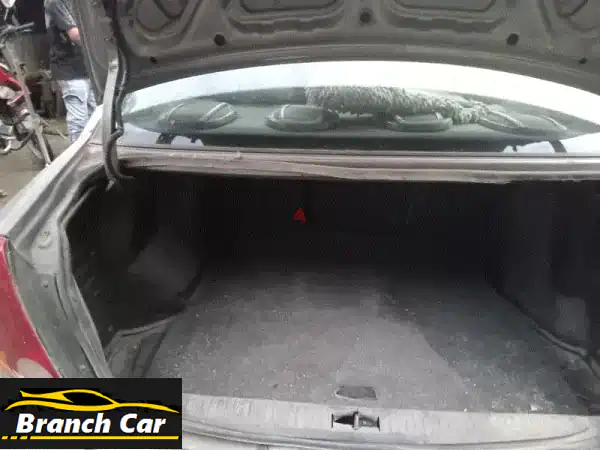 هيونداي فيرنا 2010 للبيع: تكييف ثلاجة، كاوتش جديد...