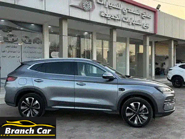 نيسان اكستيرا 2025 عنابي: فخامة المغامرة الجديدة | تقنيات ذكية وأمان متكامل