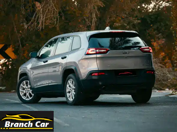 جيب شيروكي سبورت 2018 للبيع في البحرين | حالة ممتازة وراحة فائقة | سعر قابل للتفاوض!