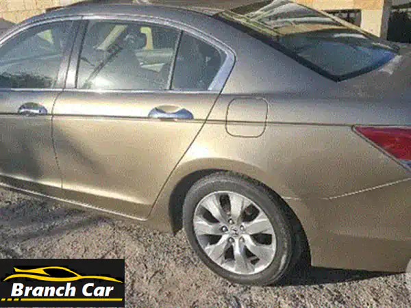 هوندا أكورد 2015 الفخمة: صيانة شاملة، كارفاكس نظيف، وجاهزة للانطلاق!