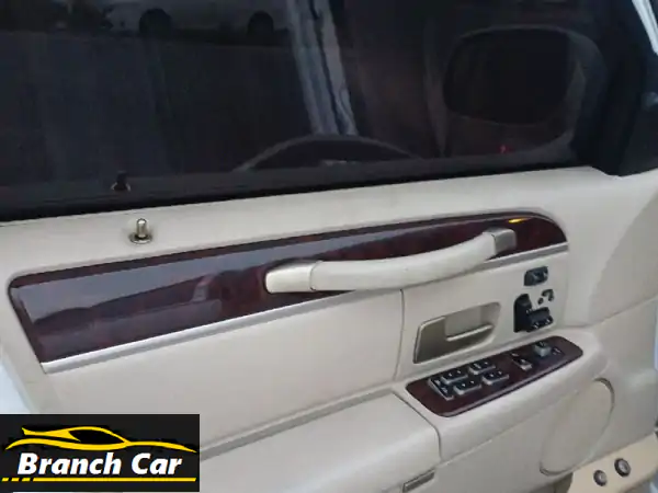 للبيع: لينكولن تاون كار سيجنتشر 2007 | فخامة...