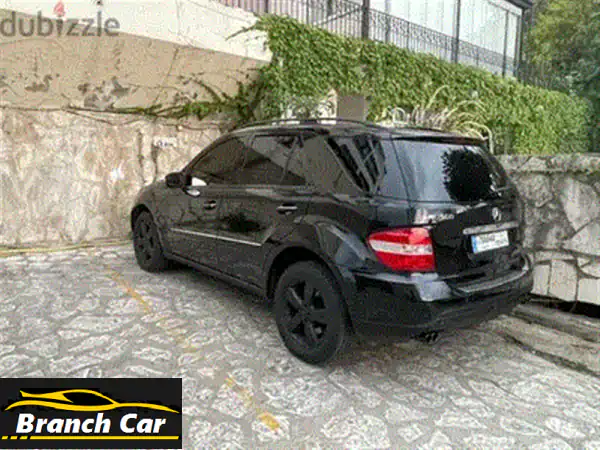 مرسيدس ML 350 موديل 2008: سيارة منزلية نظيفة وفاخرة - أمان استثنائي وسعر مغرٍ!