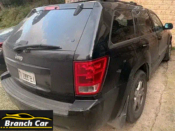فرصة ذهبية: جيب جراند شيروكي ليميتد 2005 HEMI V8 – نظيفة، كاملة، وسعر لا يقاوم! 6,900$