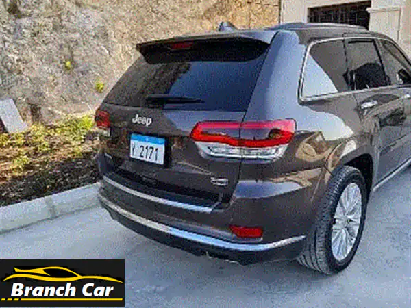 جيب جراند شيروكي 2018 سميت فل أوبشن: فخامة، قوة،...