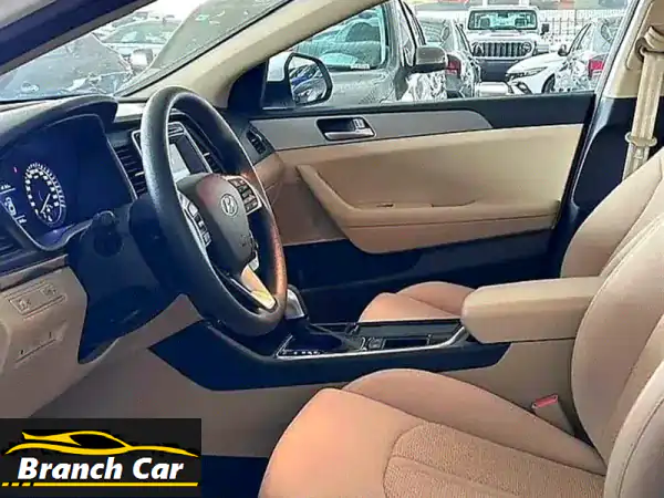 فرصة ذهبية: هيونداي سوناتا 2019 للبيع - مخزنة بعداد 7000 كم فقط!