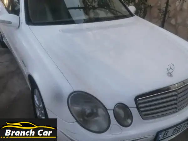 مرسيدس E-Class W211 موديل 2005 نظيفة: للبيع أو البدل...
