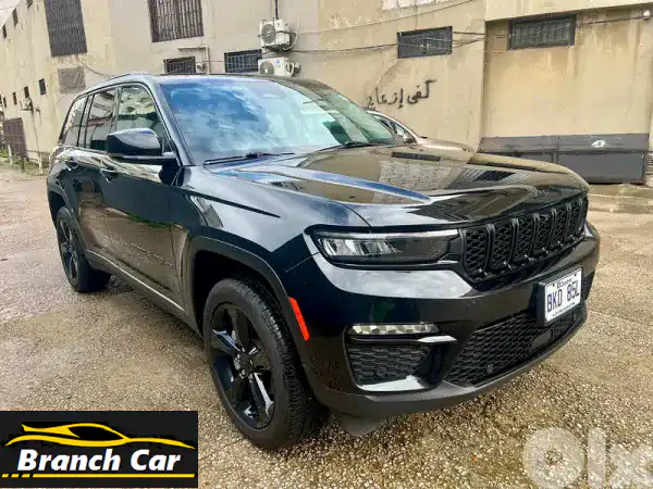 جيب جراند شيروكي ليمتد 2023: فخامة، أداء، وعداد قليل...