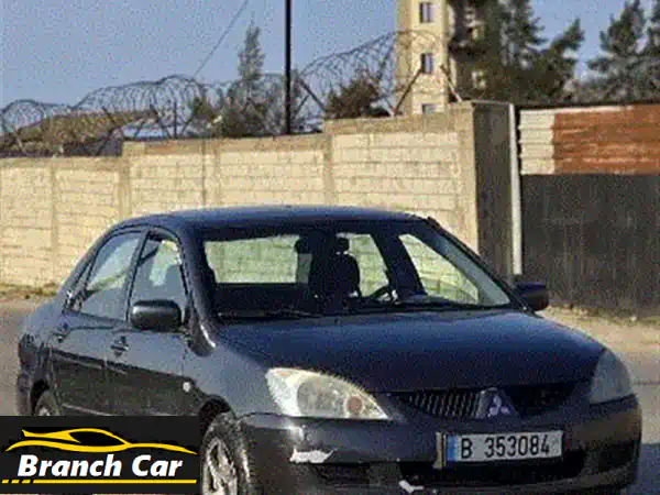 هوندا سيفيك 2009 للبيع في طرابلس | نظيفة جداً وميكانيك مدفوع لـ 2025