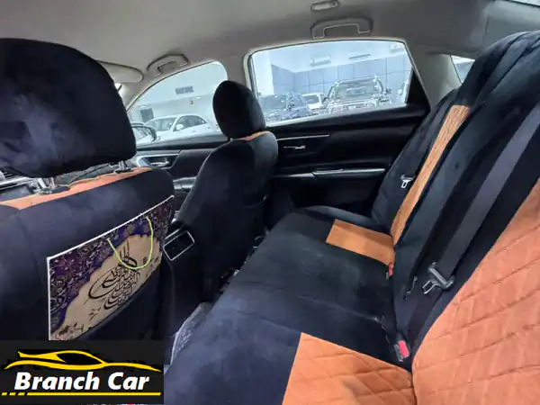 نيسان ألتيما 2018 (أبيض). المسافة المقطوعة: 115,150 كم. فئة متوسطة مع عجلات سبائك، بلوتوث، مجسات، ..