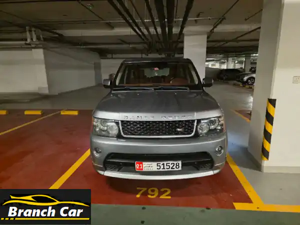 فرصة ذهبية: رينج روفر فاخرة (لاند روفر) - تحتاج لمسة هيدروليك بسيطة!