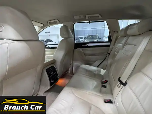 فرصة لا تعوض: فولكس فاجن توارق 2012 بني | SUV فاخرة بتأمين ساري في البحرين!