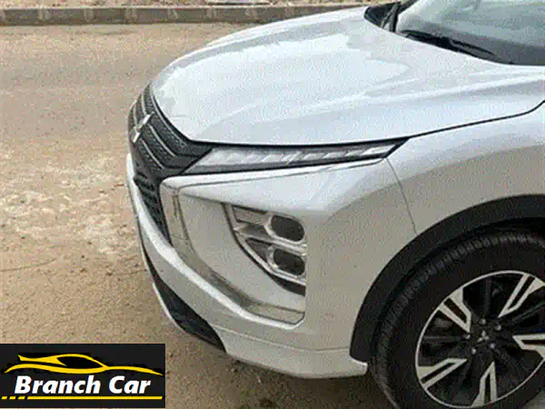 ميتسوبيشي اكلبس كروس 2025 وكيل: امتلك قمة الفخامة والأداء (أعلى فئة، دفع كلي، رخصة سنتين!)