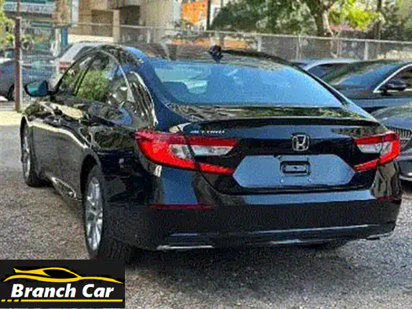 هوندا أكورد 2018: نظافة فائقة وتوفير وقود...