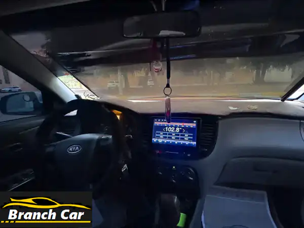 فرصة لا تعوض! كيا ريو 2008 للبيع بأبوظبي: اقتصادية، شاشة أندرويد ومواصفات خليجي مميزة.