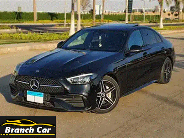 مرسيدس بنز C200 AMG 2023 للبيع | فل كامل | 2 كم | رفاهية وأداء استثنائي
