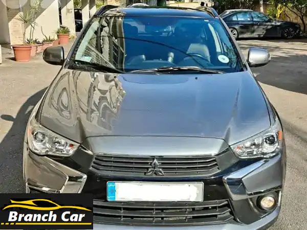 ميتسوبيشي ASX 2016 فل كامل AWD | مالك واحد، صيانة وكالة...