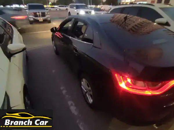 فرصة ذهبية: رينو ميجان 2018 – أناقة فرنسية، اعتمادية، وجاهزية تامة! (تأمين 10 شهور)