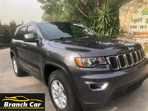 جيب جراند شيروكي سميت 2017 للبيع | فخامة، أداء، وحالة ممتازة بـ 109 ألف ميل!