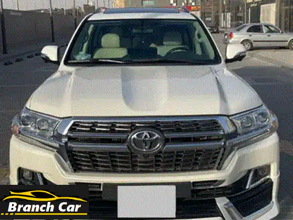 امتلك الأسطورة: تويوتا لاندكروزر 2021 GXR V6 | ممشى 48 ألف كم | قوة، فخامة، واعتمادية