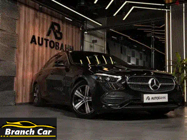 الفرصة الذهبية: Mercedes C180 AMG 2025 - أقل سعر بمصر! بانوراما وكاميرا 360
