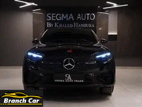 مرسيدس GLC 300 2026 Premium Plus: فرش أحمر حصري! اكتشف الفخامة الجديدة.