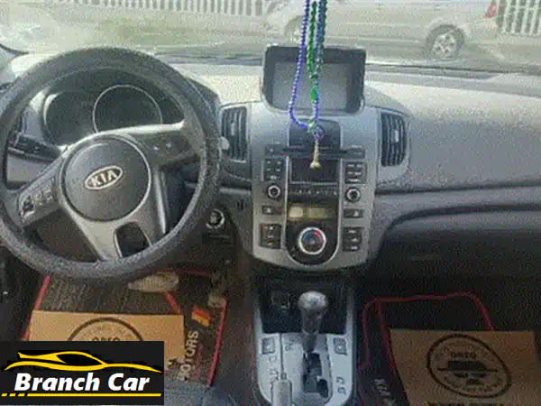 نيسان صني 2015  Nissan Sunny  2015