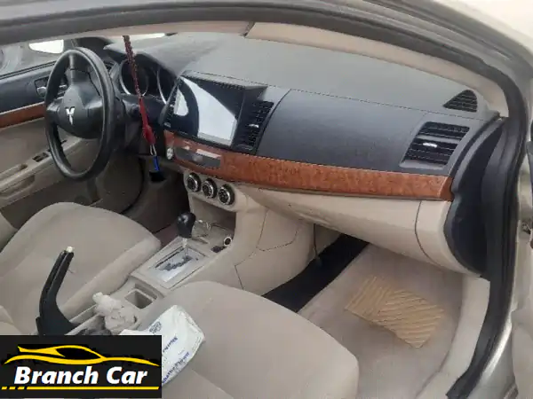 فرصة ذهبية: ميتسوبيشي لانسر نظيفة جداً | مكينة...