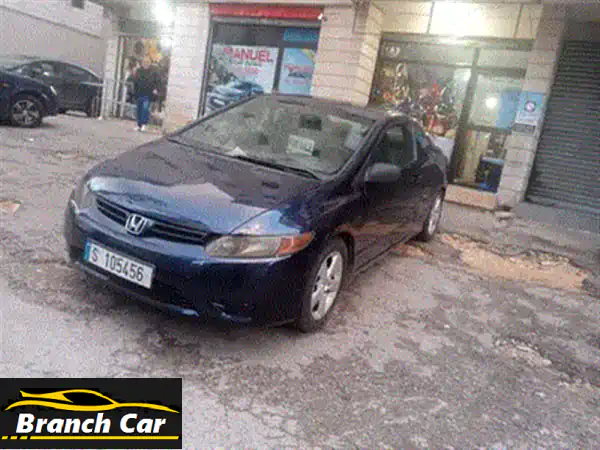 هوندا سيفيك 2008 سوداء للبيع: رفيقك الموثوق على الطريق! | أداء واقتصاد