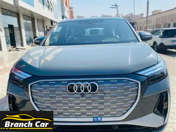 أودي Q4 إي ترون 2024 Creative Night Edition | قيادة ذكية وأمان فائق