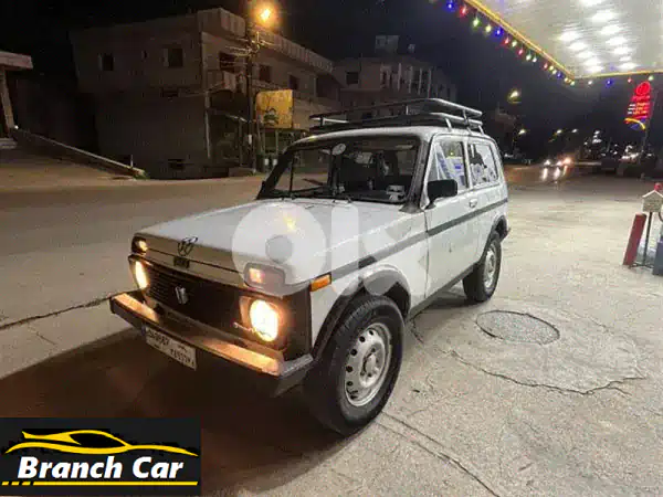 أسطورة الدفع الرباعي بانتظارك! لادا نيفا أصلية 4x4...