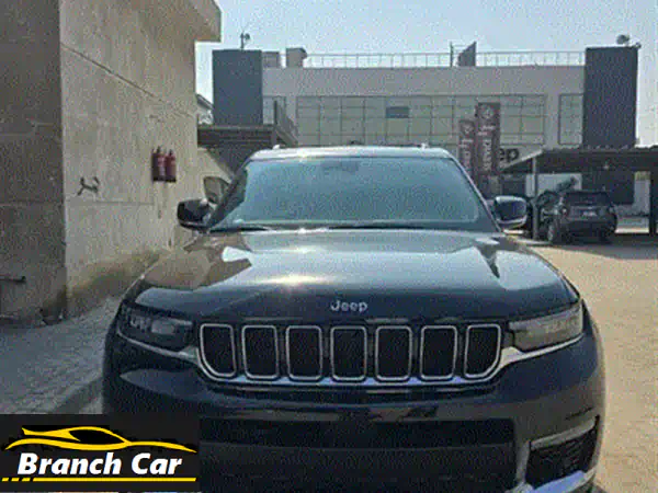 امتلك جيب جراند شيروكي سوميت L 2023: رفاهية VIP وتسليم فوري!