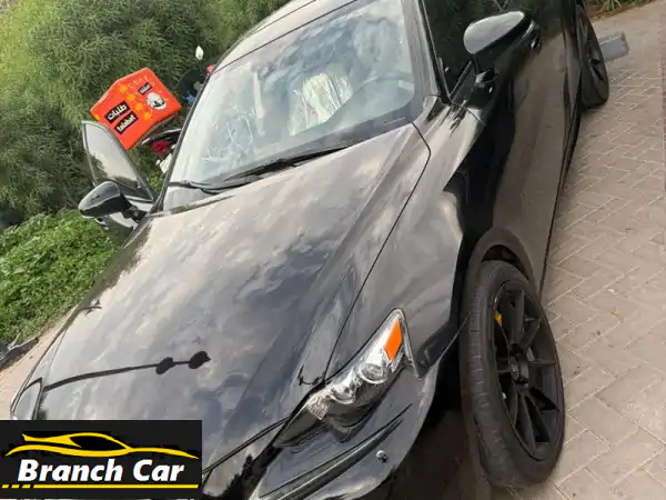 لكزس 350 للبيع في عجمان: فخامة وأداء بحالة الوكالة وجاهزة للانطلاق!