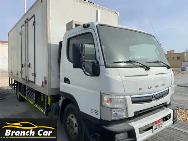 🌟 فرصة ذهبية: شاحنتان ميتسوبيشي كانتر للبيع (موديلات 2019 و 2020) | قوّة يابانية واعتمادية لا مثيل لها!