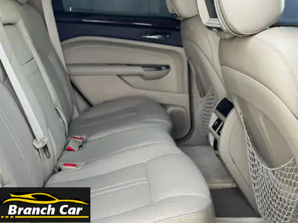 كاديلاك srx موديل 2012، مقطوعة 170,000 كيلومتر، مواصفات خليجية. السيارة كاملة المواصفات وتشمل: ...
