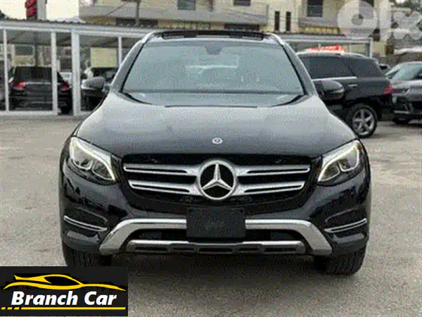 مرسيدس GLC 2018 الفاخرة | بحالة الوكالة | كارفاكس نظيف | جاهزة للانطلاق!