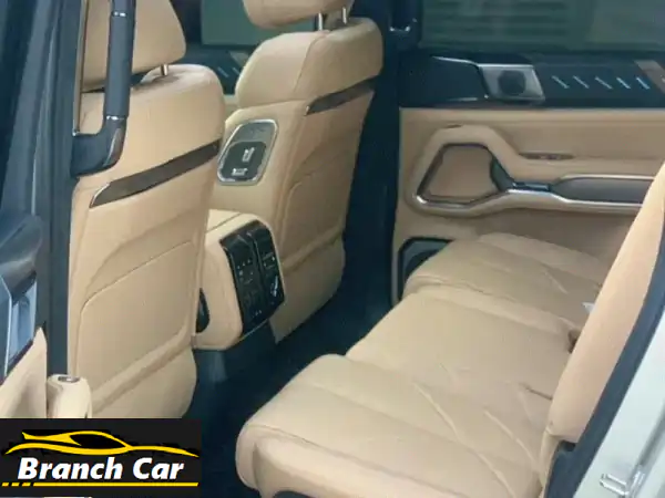 فرصة نادرة: BYD Leopard 8 Smart & Brave Flagship 2024 (7 ركاب) للبيع | SUV فاخرة مستعملة بحالة ممتازة في الإمارات