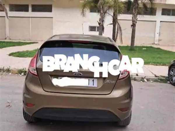 للبيع: فورد فييستا 2014 ديزل - اقتصادية، عملية،...