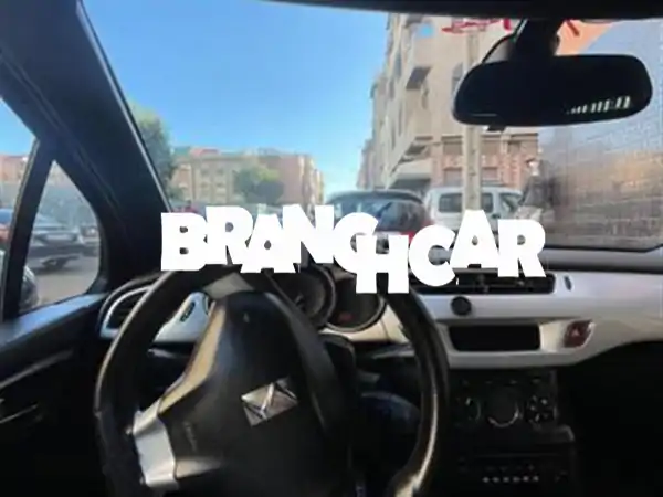 دي إس دي إس 3 بنزين يدوي 2012 في الدار البيضاء