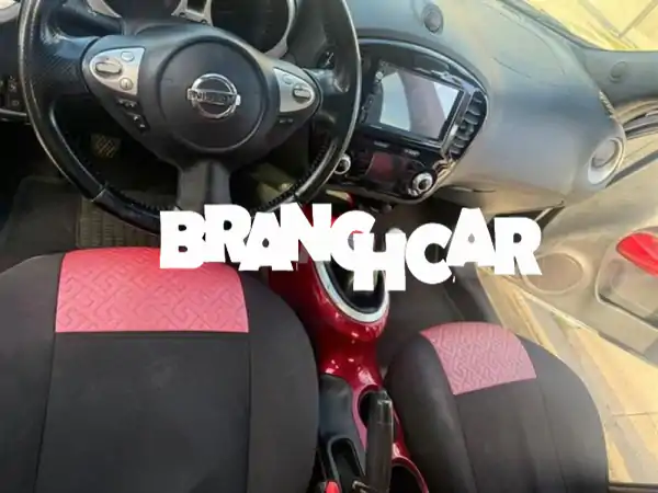 سيارة نيسان جوك مجهزة بالكامل