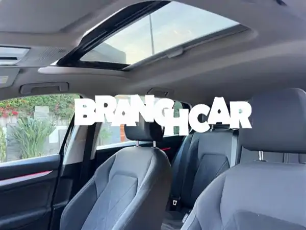 فولكس فاجن جولف 8 ديزل أوتوماتيك 2024