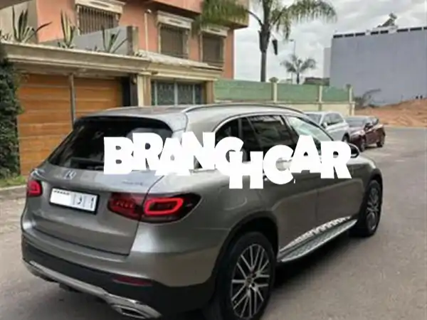 مرسيدس GLC 2021 للبيع: المالك الأول، 65 ألف كم فقط! فخامة بحالة المصنع.