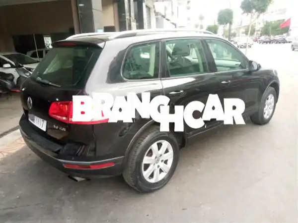 فولكس فاجن طوارق 2015 ديزل: الرفاهية الألمانية والاعتمادية على الطرقات - جاهزة للمغامرة!