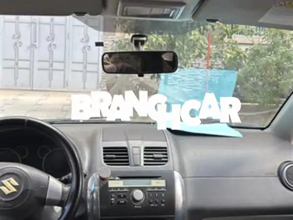 سوزوكي SX4 2012 للبيع: رفيقك اليومي الاقتصادي المثالي! جاهزة للانطلاق بصيانة ممتازة وتوفير وقود استثنائي.