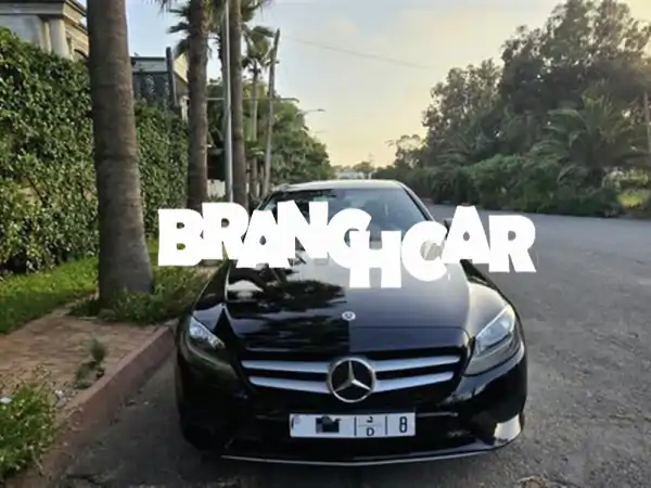 مرسيدس C200 d 2019  حالة جيدة  فل أوبشن  مفتاح تشغيل