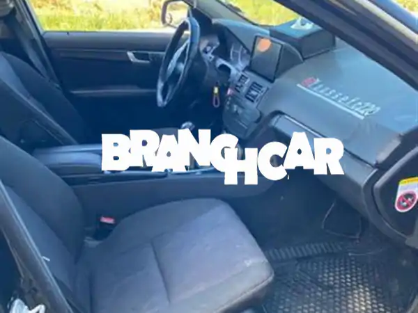 مرسيدس بنز 220