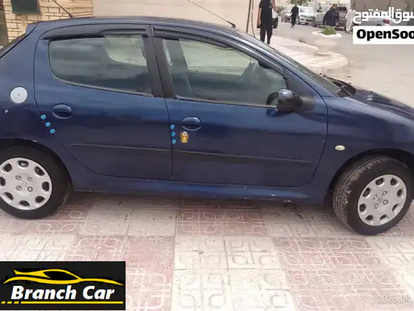 للبيع: بيجو 206 فرنسية 2002 - ديمي كونفور - حالة ممتازة ومحرك 1.4 نظيف بالمسيلة
