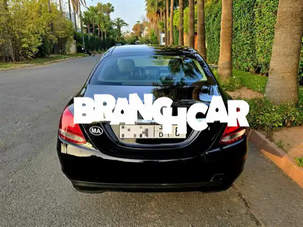 مرسيدس C200 d 2019  حالة جيدة  فل أوبشن  مفتاح تشغيل