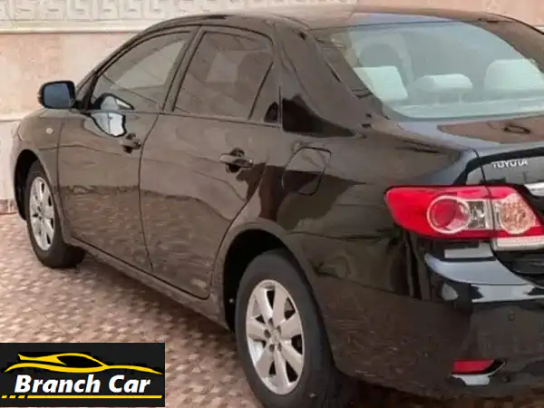 تويوتا كورولا 2010 الممشى 180000 كم الجير أوتوماتيك...